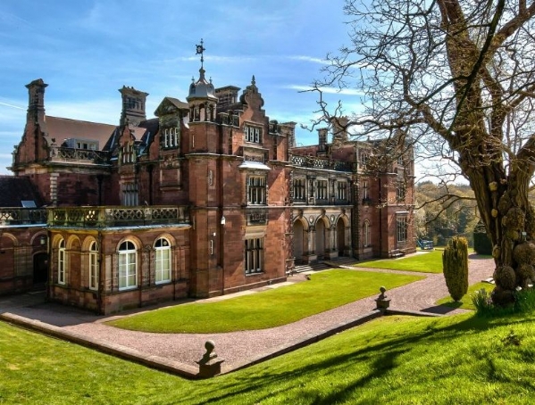 KEELE UNIVERSITY - KEELE